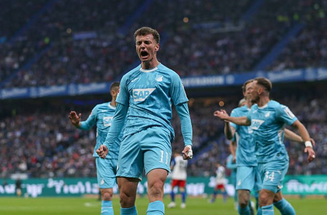 PSG's Interest in Torres Gives Aslani Hope for Barcelona Move