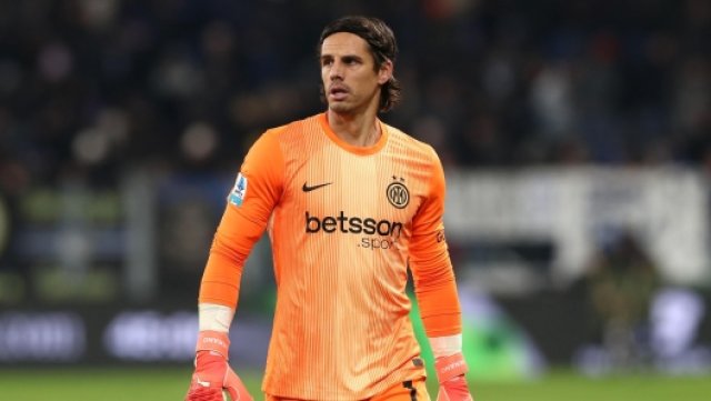 Sommer Set for Free Transfer to Club Brugge