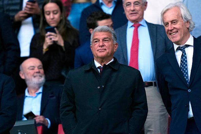 برشلونة يطلب اللعب في مونتجويك خلال الدور الأول من موسم 2027/2028