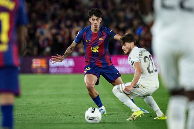 Marc Bernal Rejects Manchester United, Committed to Barcelona Future