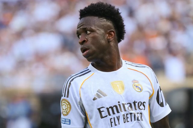 Real Madrid Fears Vinicius Departure, Identifies Replacement
