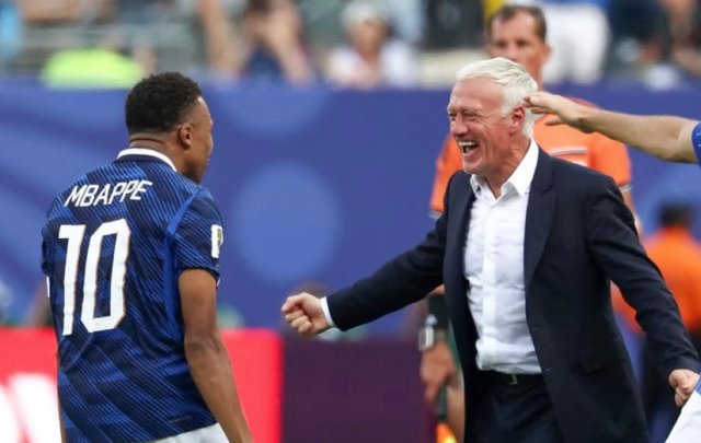 Mbappé Sends Heartfelt Message to Deschamps