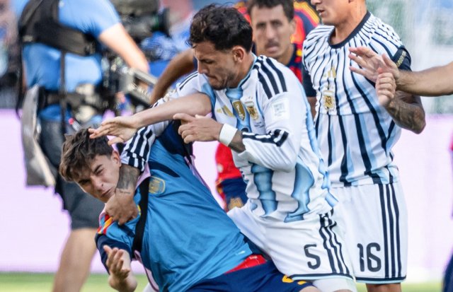 Gavi Defends Paredes Despite World Cup Final Incident