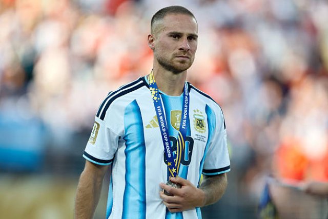 Mac Allister's Father Clears Up Transfer Rumors to Real Madrid