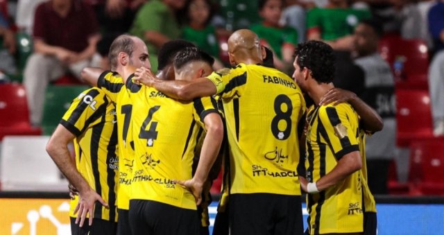 Genoa Targets Al-Ittihad Full-Back