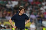 Signs in Korea: Restaurants and Grocery Stores Ban Coach After World Cup Failure